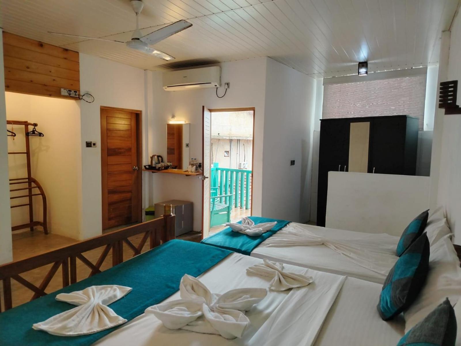 A1 Weligama Hotel & Spa Extérieur photo