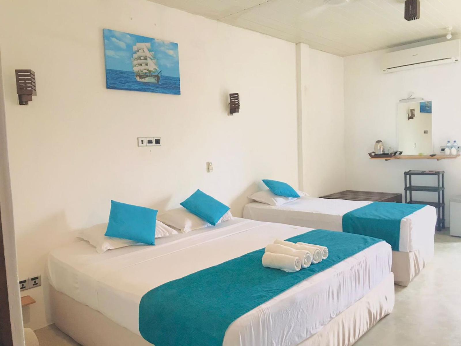 A1 Weligama Hotel & Spa Extérieur photo
